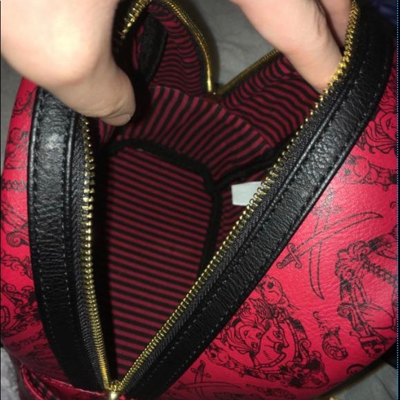 SOLD - Loungefly Redd Pirates of the Carribean - Picture 3 of 3